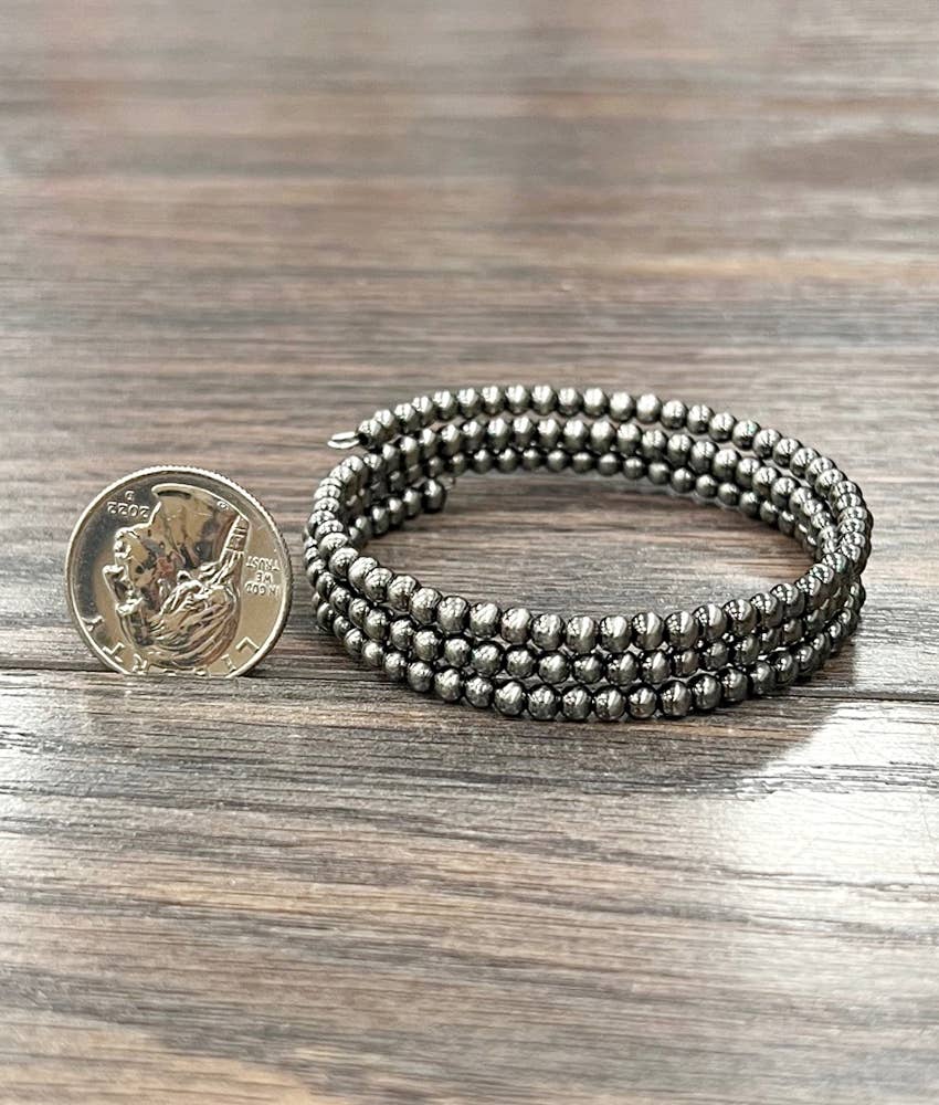 711448, Tiny 4mm Polish Navajo Bracelet